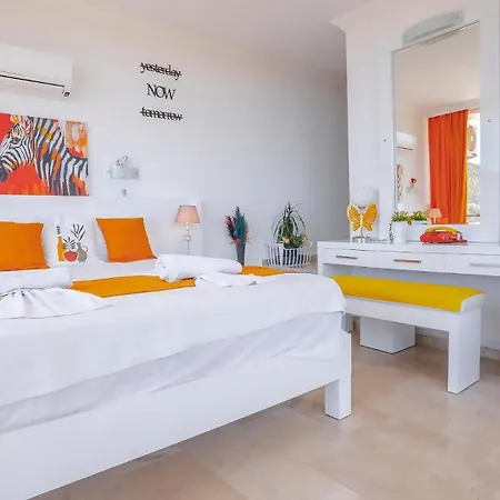 3 Bedroom - 7760 公寓 *